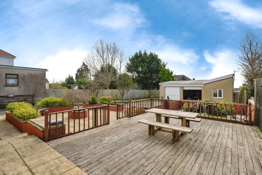 Property photo 2 of 19 Photography