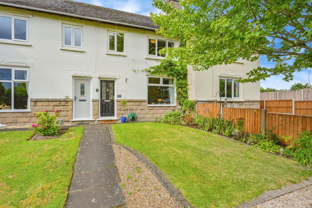 Property photo 1 of 17 External