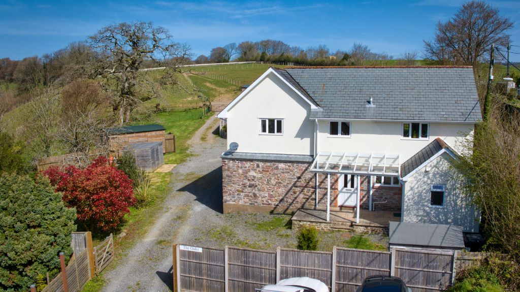 Property photo 1 of 29