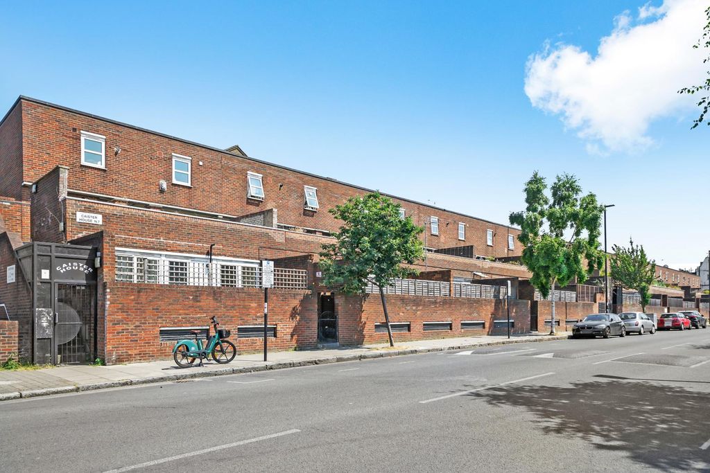 Property photo 1 of 10 Photo 0