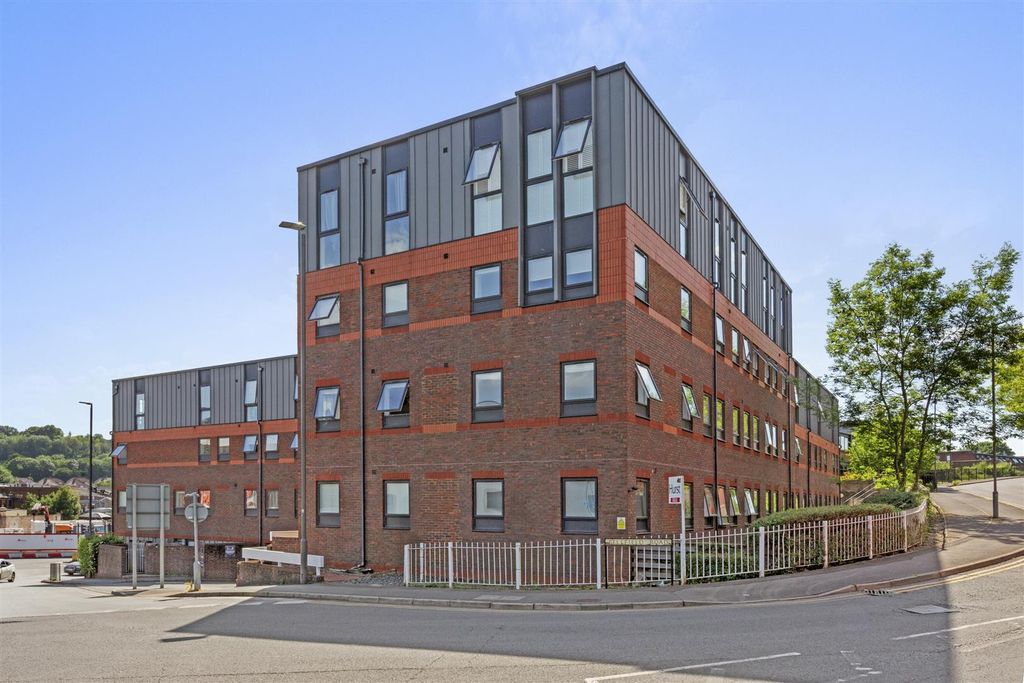 Property photo 1 of 9 Tempus Court, Bellfield Rd-11.Jpg