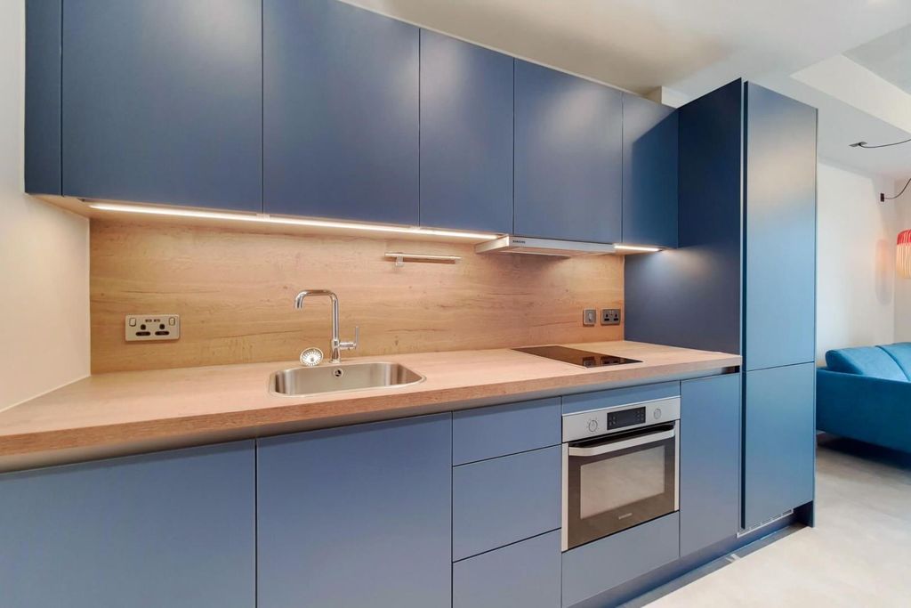 Property photo 3 of 16 2.Jpg