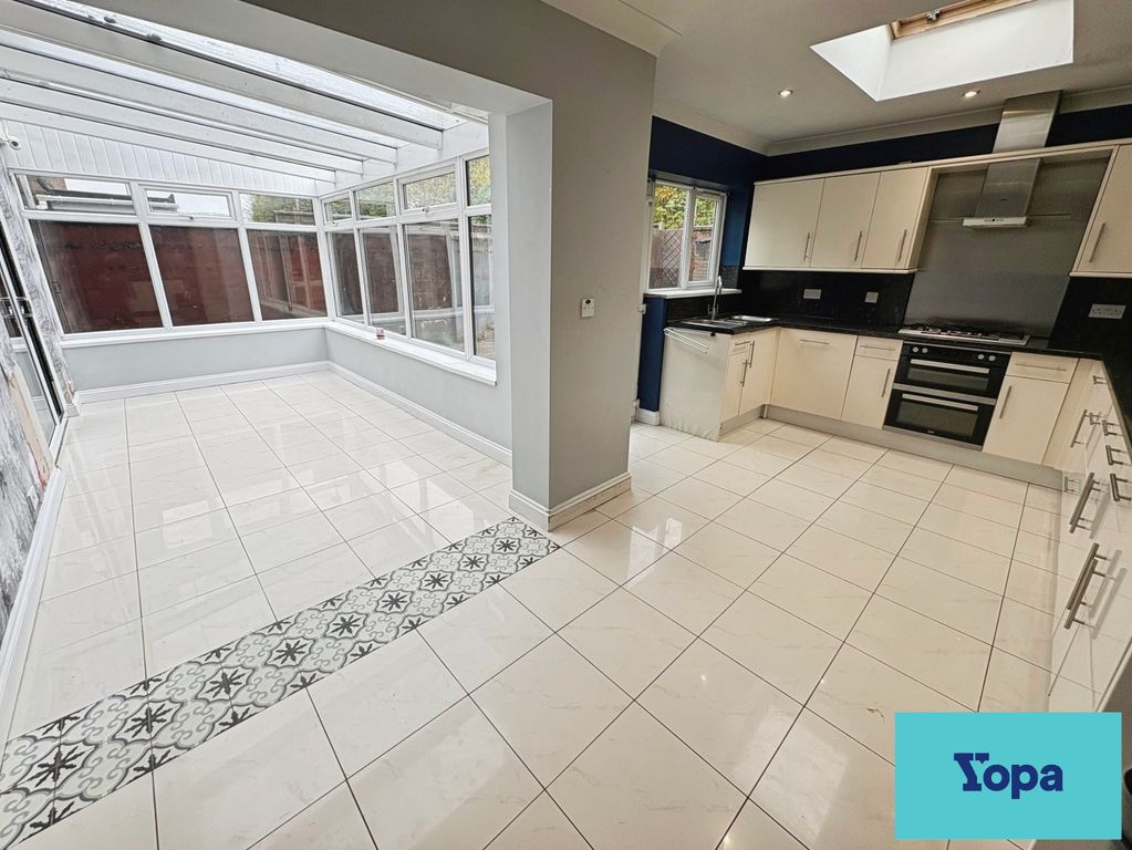 Property photo 2 of 22 Kitchen-Conservatory