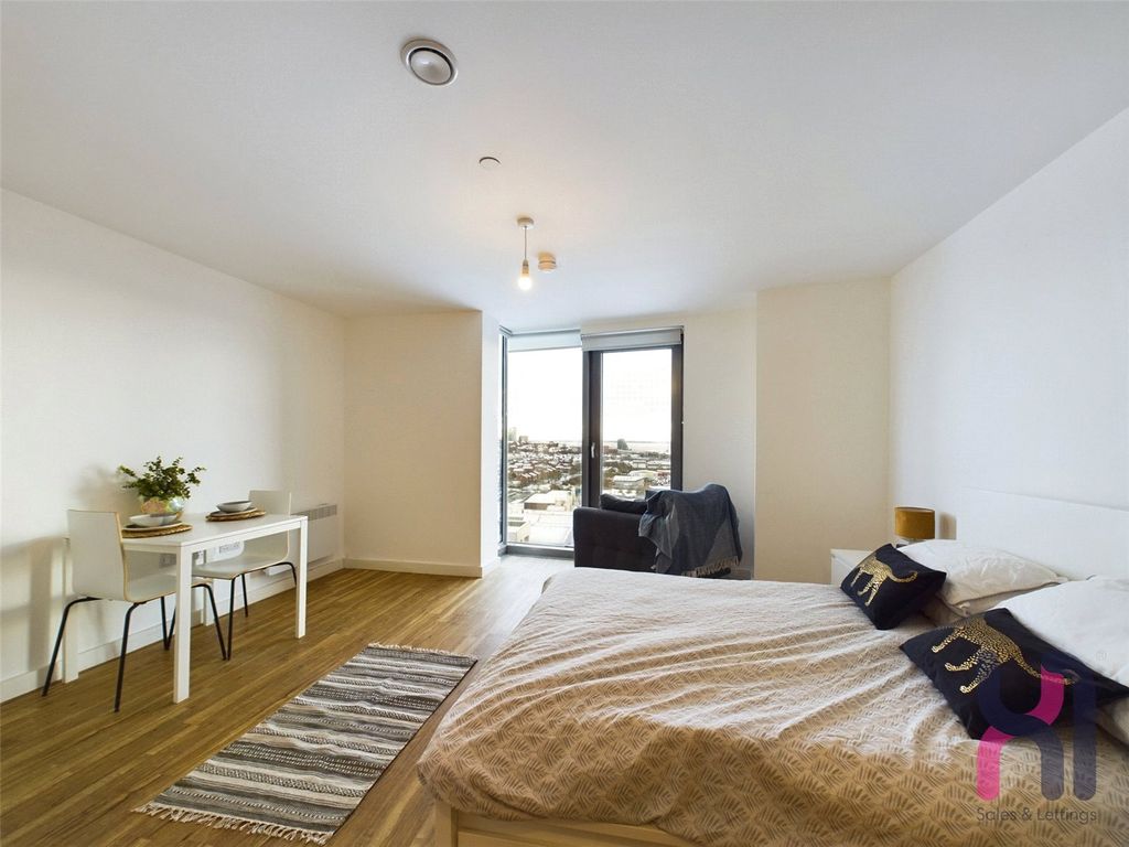 Property photo 1 of 12 Picture No. 06