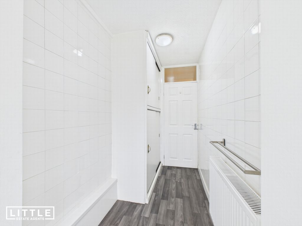 Property photo 2 of 21 Photo 2