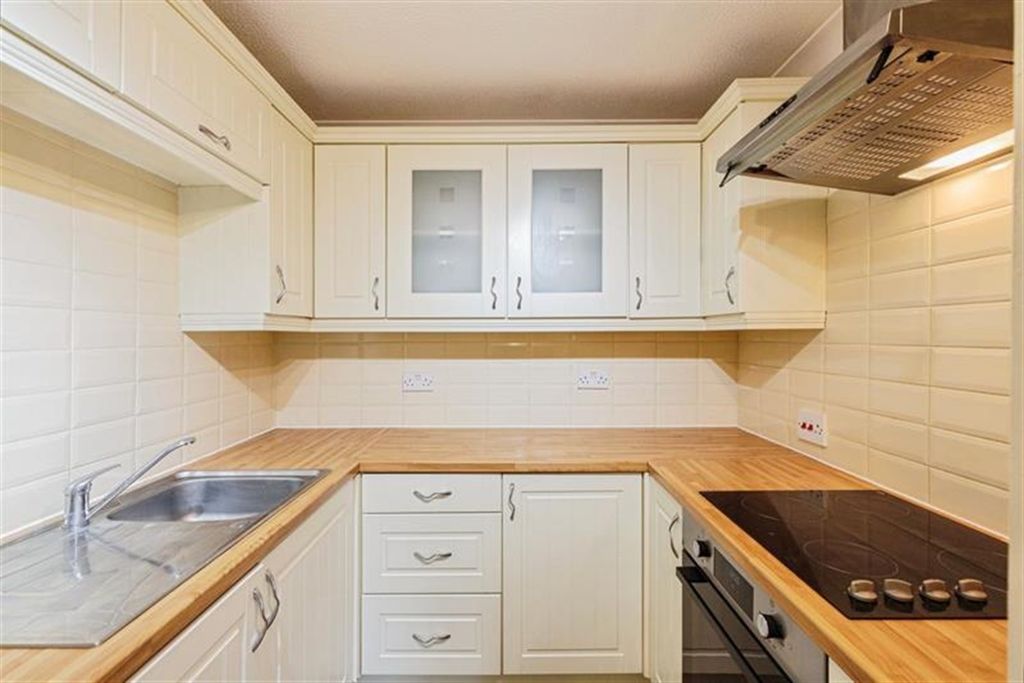 Property photo 1 of 14 (Main)