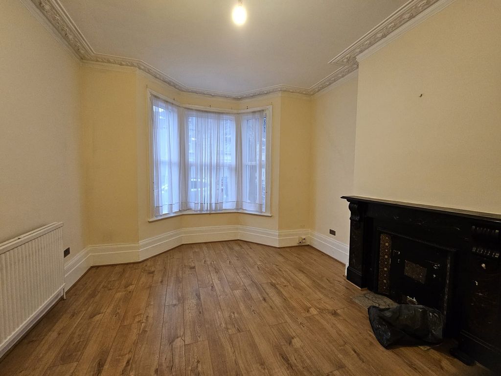 Property photo 1 of 9 Main Image