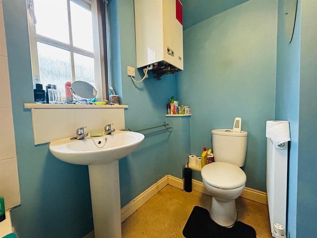 Additional image 8 of 1 bed flat for saleWater Lane, Tiverton EX16