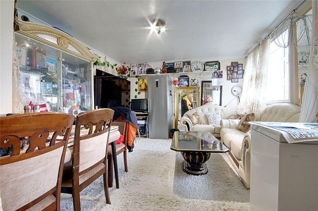 Property photo 3 of 8 Picture No. 08