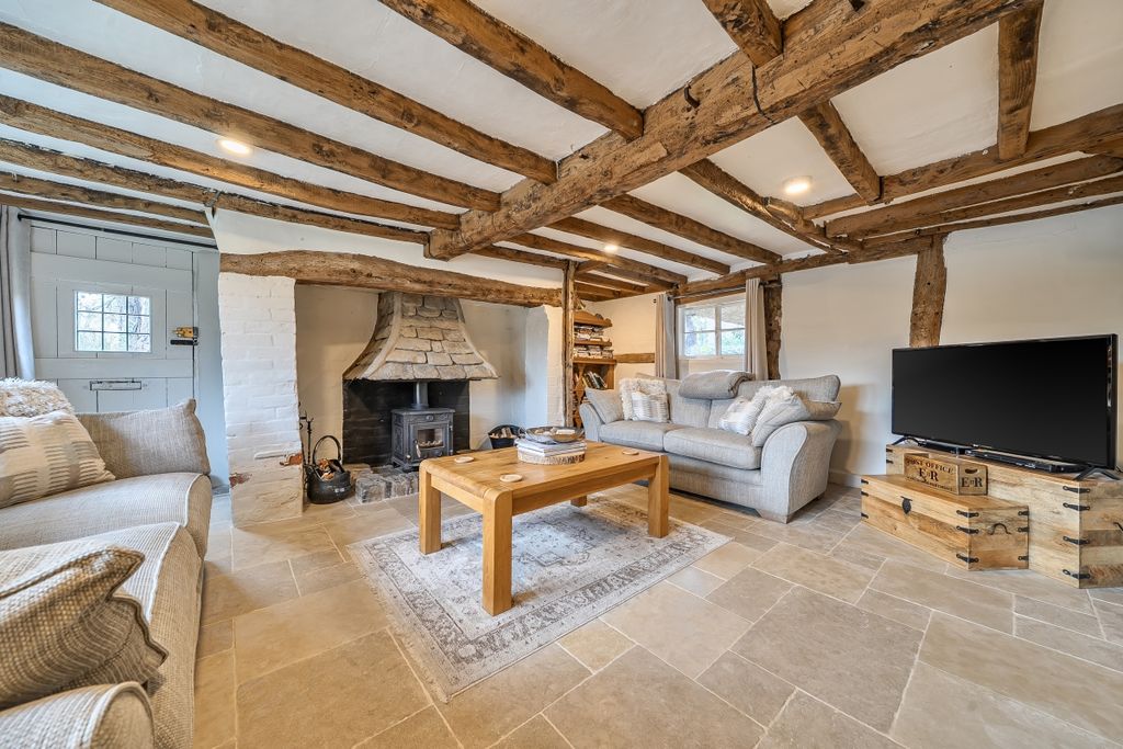 Property photo 2 of 16