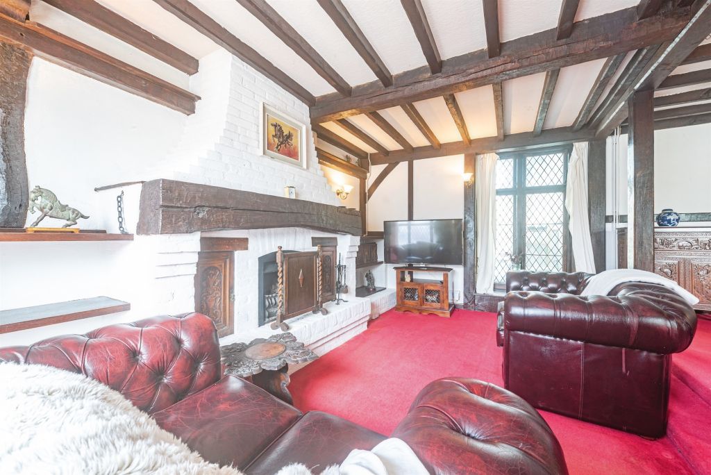 Property photo 2 of 17