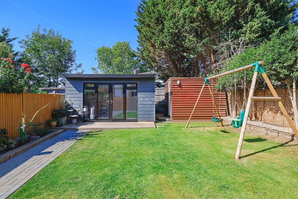 Property photo 3 of 18 Picture No. 29