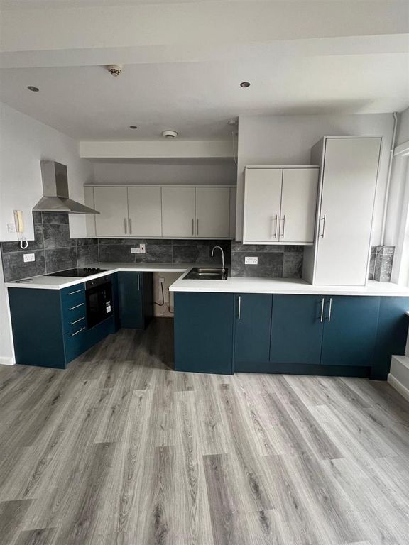 Property photo 1 of 8 6.Jpg