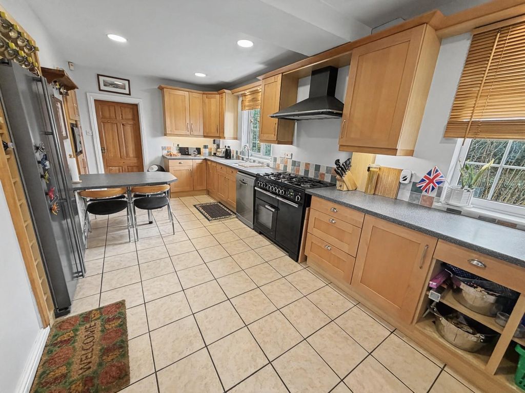 Property photo 2 of 26 12_Img_1231.Jpeg