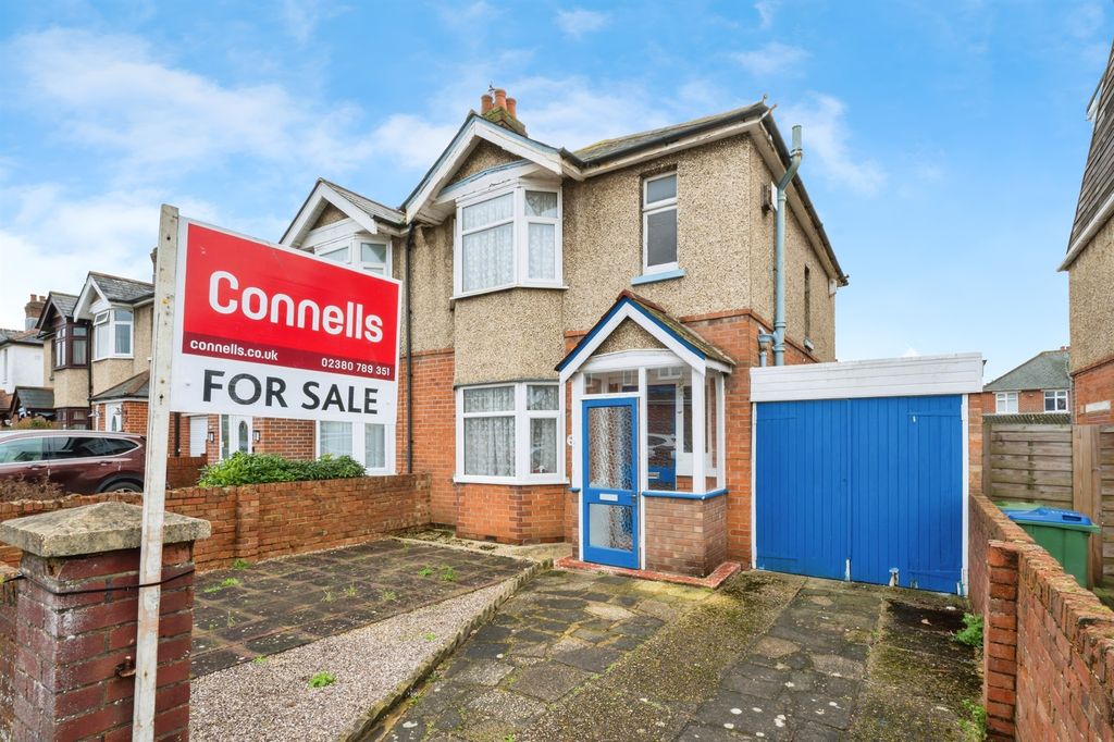 Property photo 1 of 15