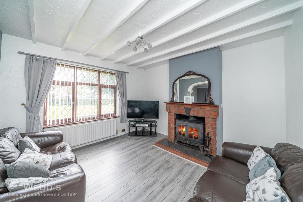 Property photo 3 of 36 Â©Webbsâ© (5 Of 37).Jpg