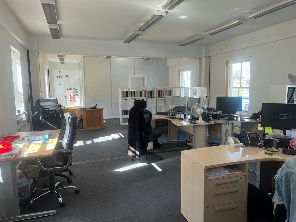 Property photo 2 of 12 5.Jpg