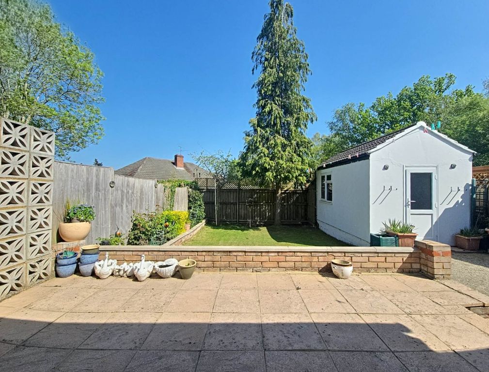 Property photo 2 of 5
