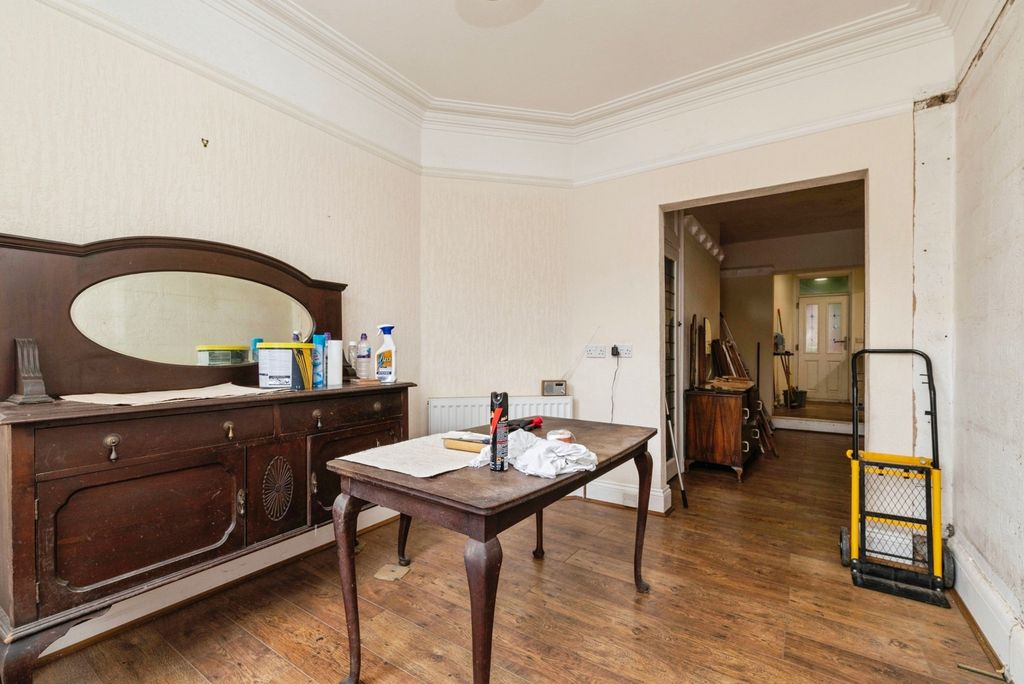 Property photo 3 of 21 Pbox-Img.Jpg
