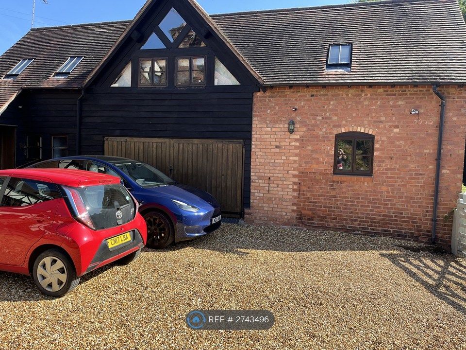 Property photo 2 of 10