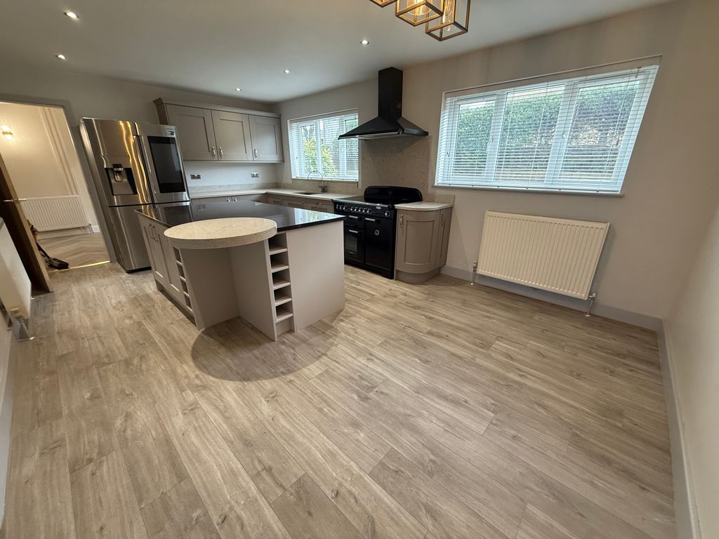 Property photo 3 of 13 Bedroom 1