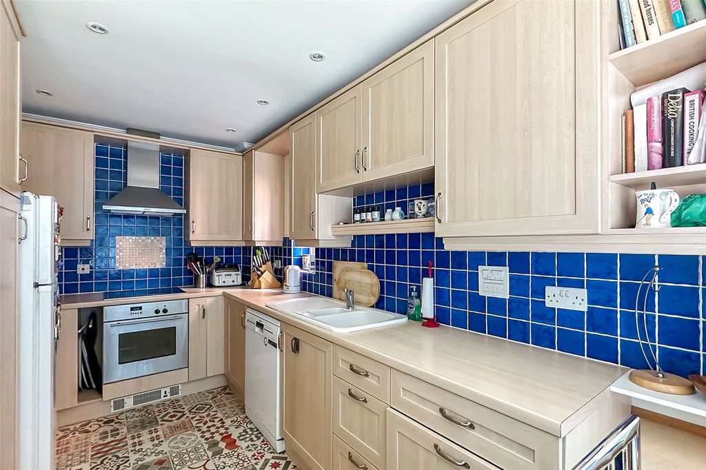 Property photo 3 of 17 Picture No. 04