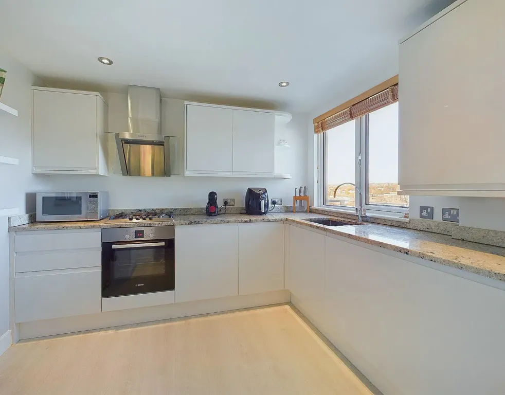 Property photo 1 of 21 Cam03446G0-Pr0225-Still014_1732703433886