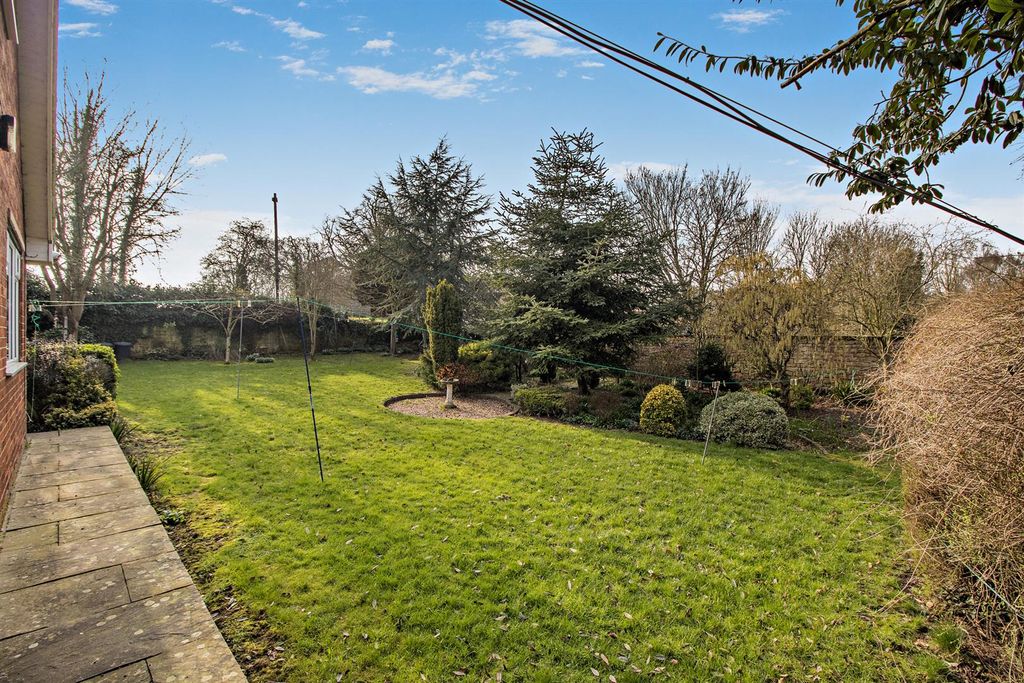 Additional image 30 of 5 bed detached bungalow for saleWilsic Road, Wilsic, Doncaster DN11