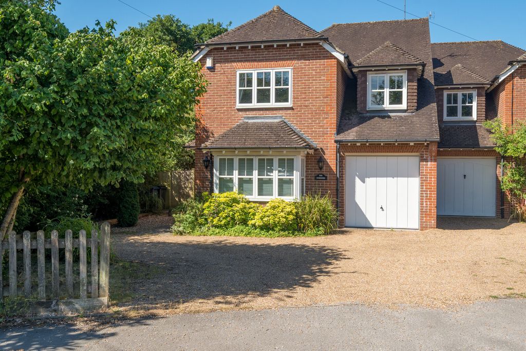 Property photo 1 of 23 1320603-4-686E399...