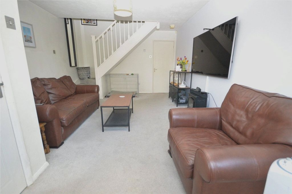 Property photo 3 of 11 Picture No. 32