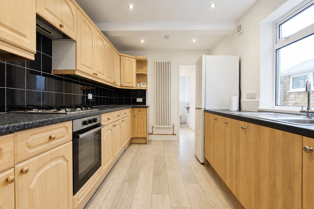 Property photo 1 of 17 Kitchen - Angle 2