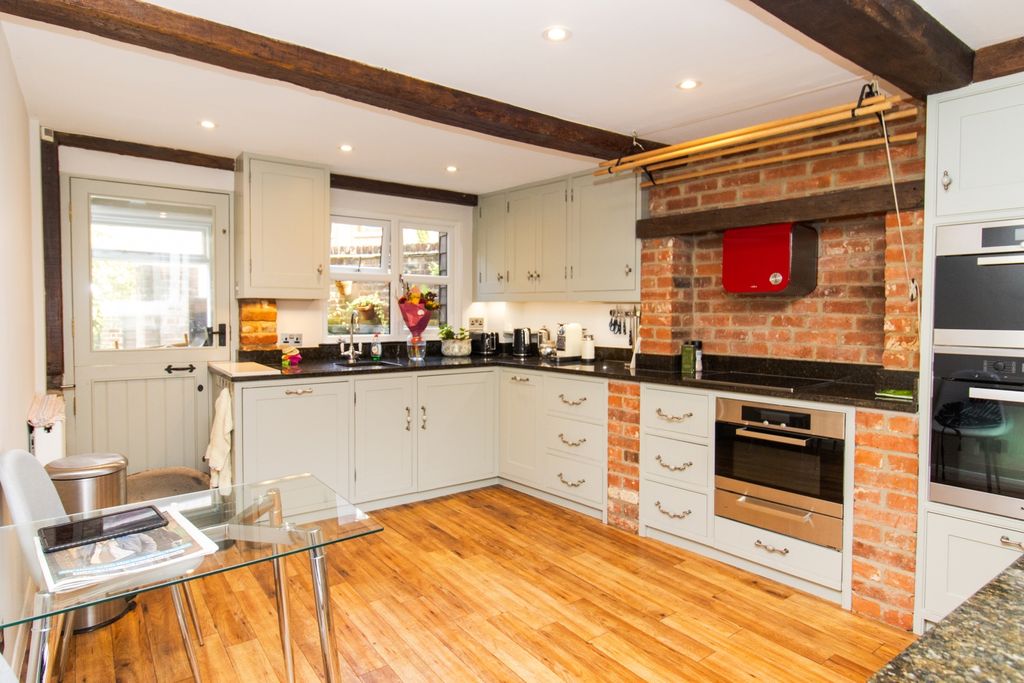 Property photo 2 of 17 Img_5638