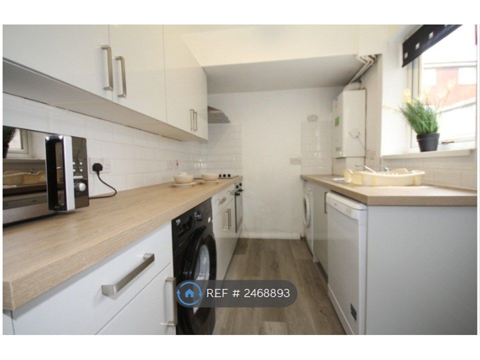 Property photo 1 of 4