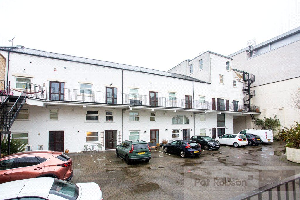 Property photo 3 of 14 Picture 3