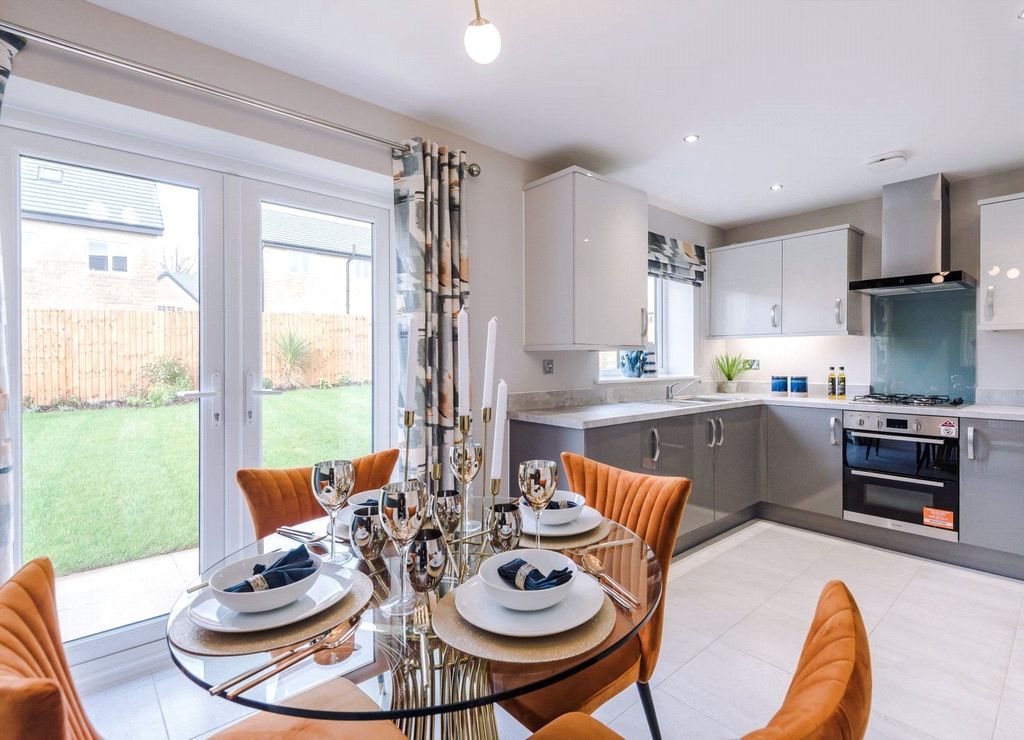 Property photo 3 of 7 Picture No. 06