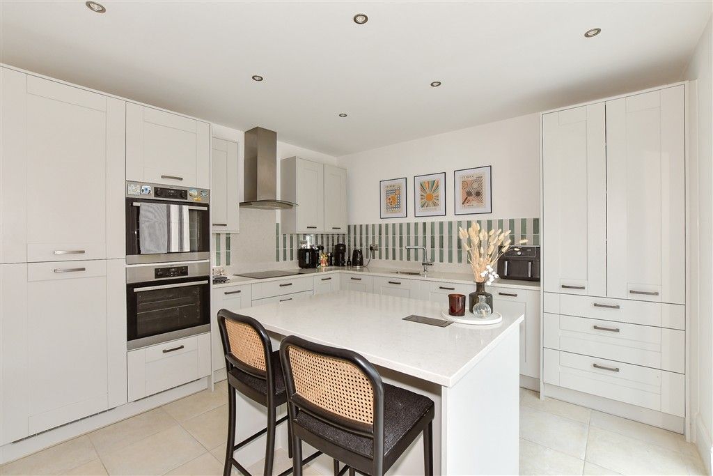 Property photo 3 of 13 Kitchen/Diner