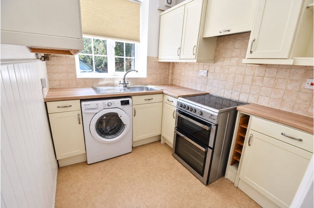Property photo 3 of 7 Picture No. 06