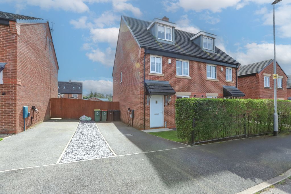 Property photo 1 of 26 Exterior Rear