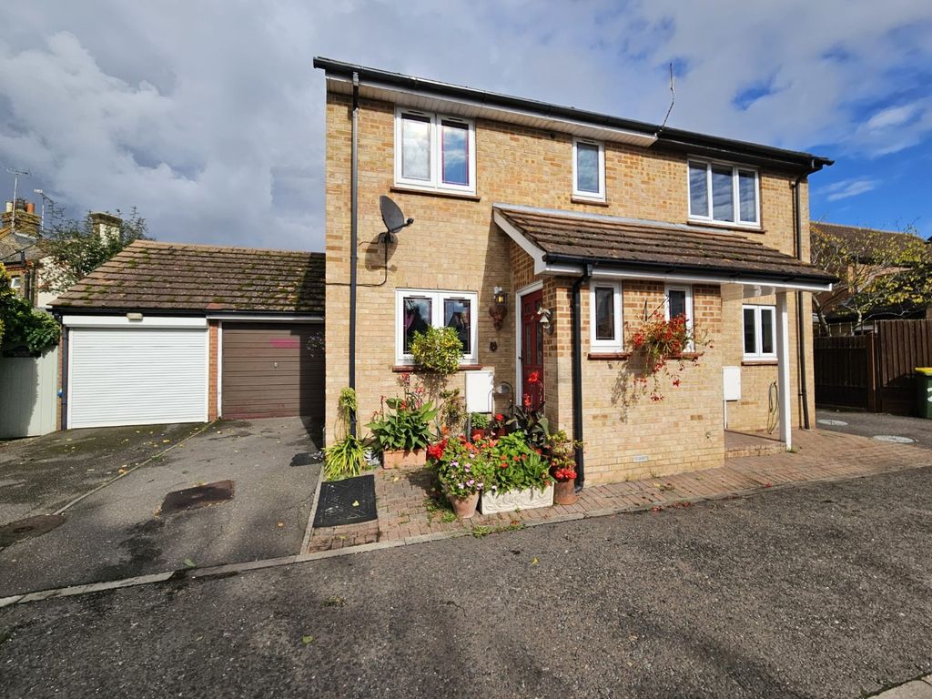 Property photo 1 of 19 4426570