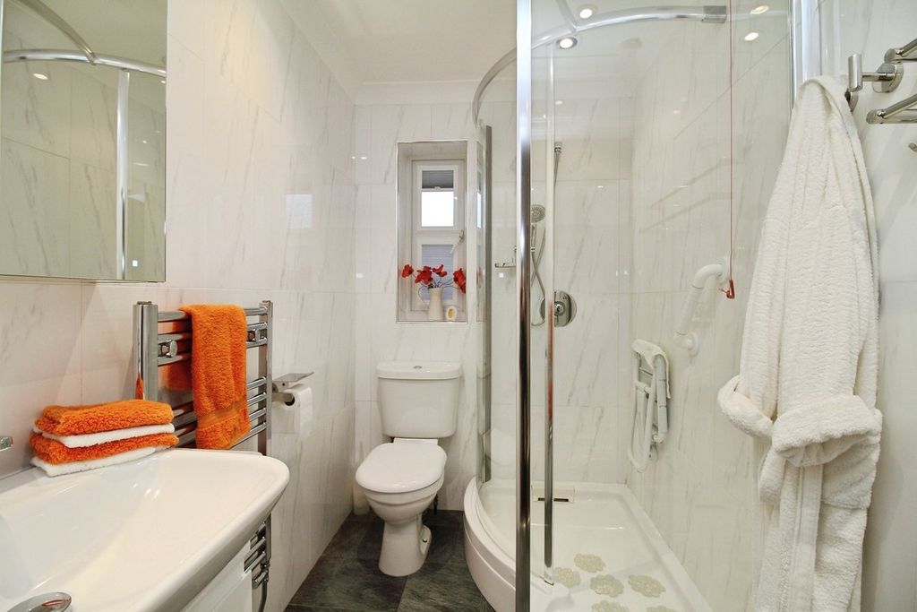 Additional image 11 of 1 bed property for saleMeadow Close, Elmstead, Colchester CO7