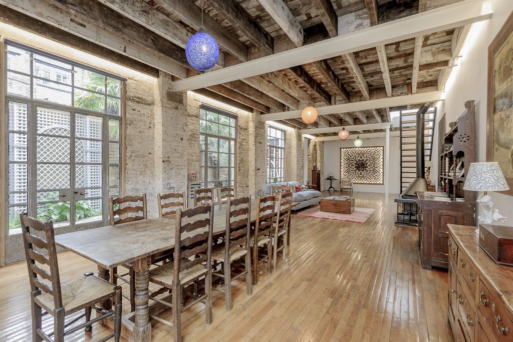 Property photo 3 of 13 Dining