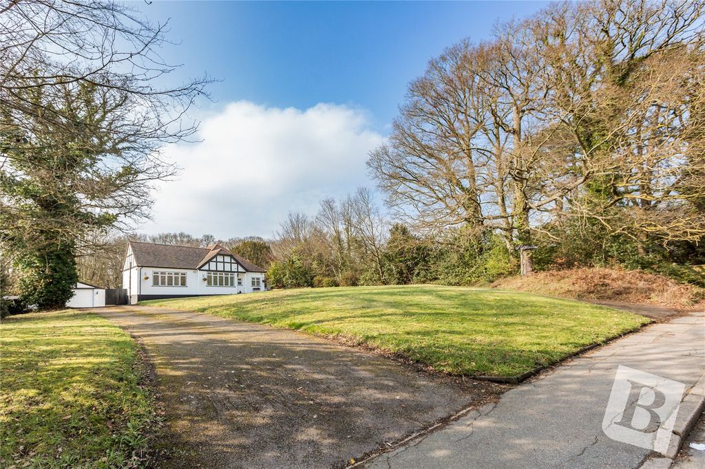 Property photo 2 of 28 Front