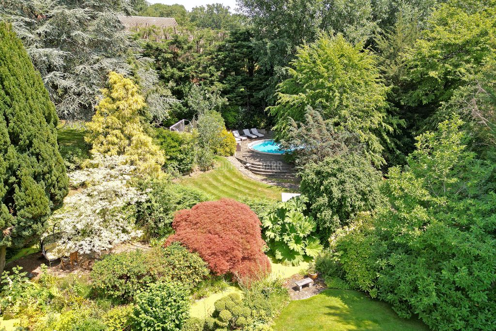 Property photo 3 of 18