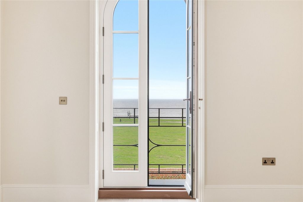 Additional image 17 of 6 bed detached house for saleGun Hill, Southwold, Suffolk IP18