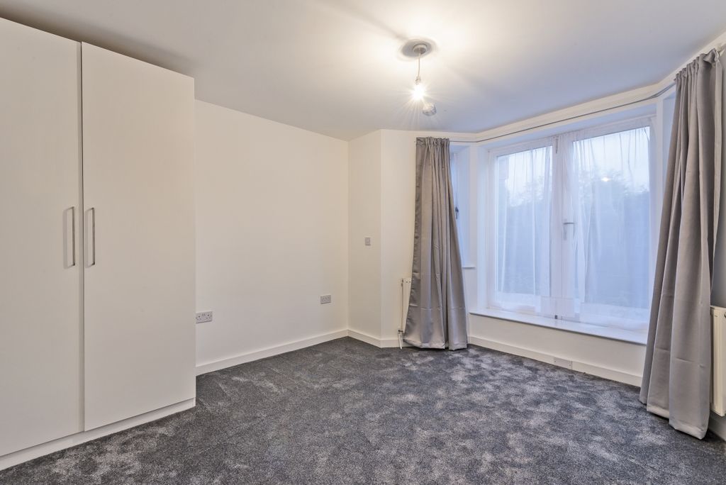Property photo 3 of 6 554778 (4)