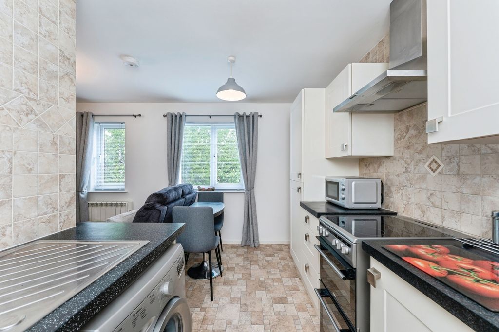 Additional image 6 of 1 bed flat for saleLon Ceiriog, Prestatyn, Denbighshire LL19
