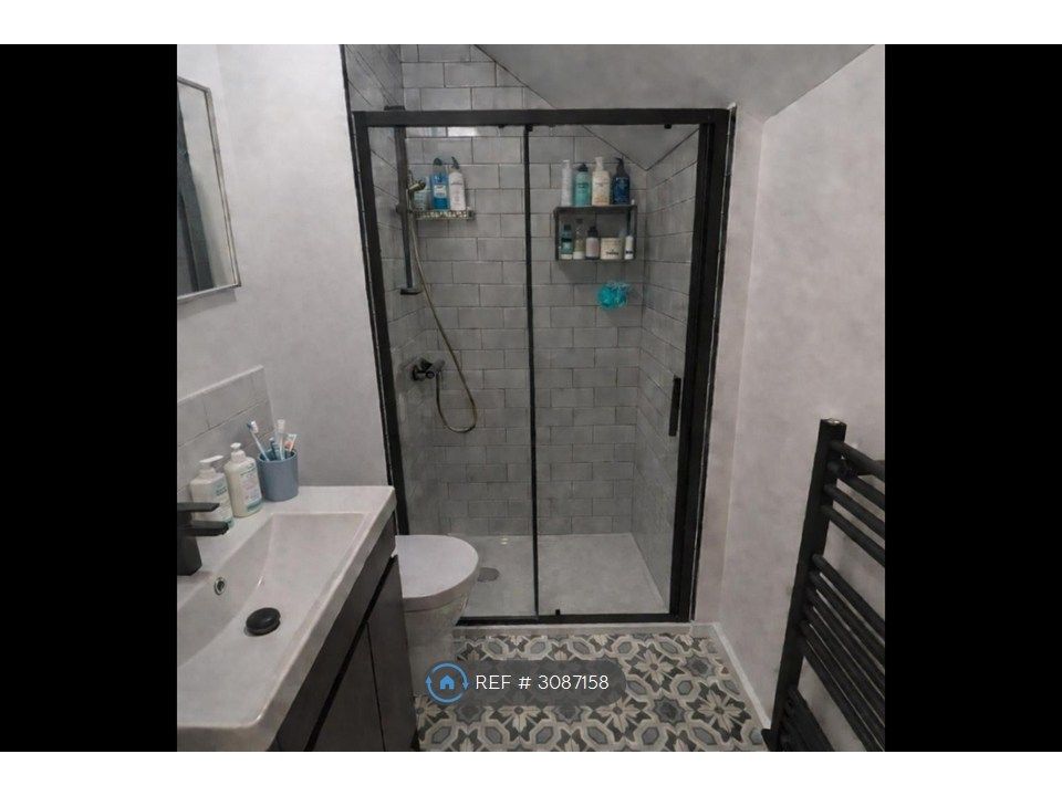 Property photo 3 of 11 Newly Installed Shower Room