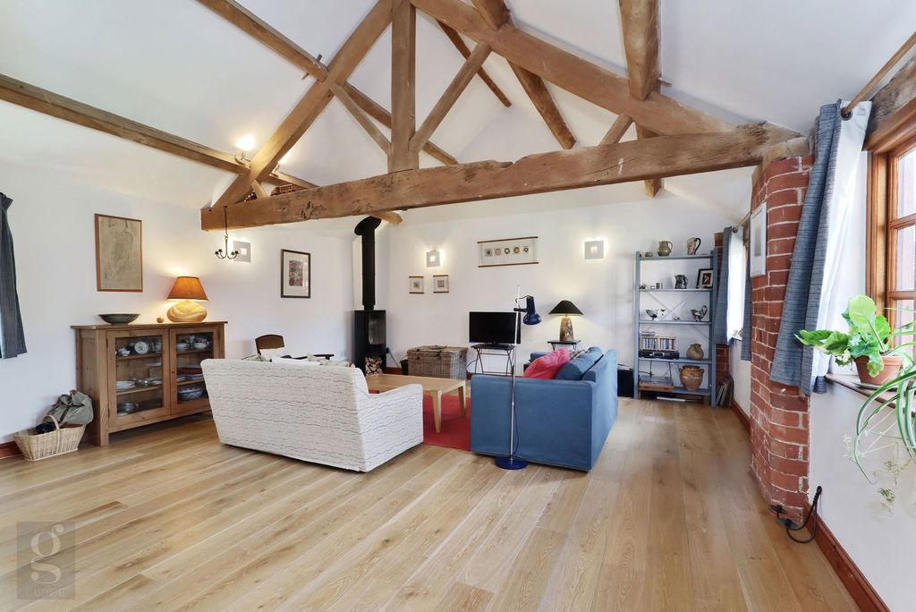 Property photo 3 of 40
