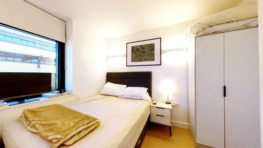 Property photo 3 of 14 Bedroom