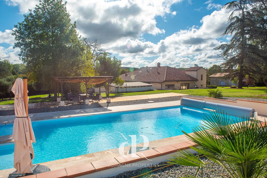 Property photo 2 of 41 F4082B_99c596Bd1F5B40Dd9B18510Fea85819Fmv2